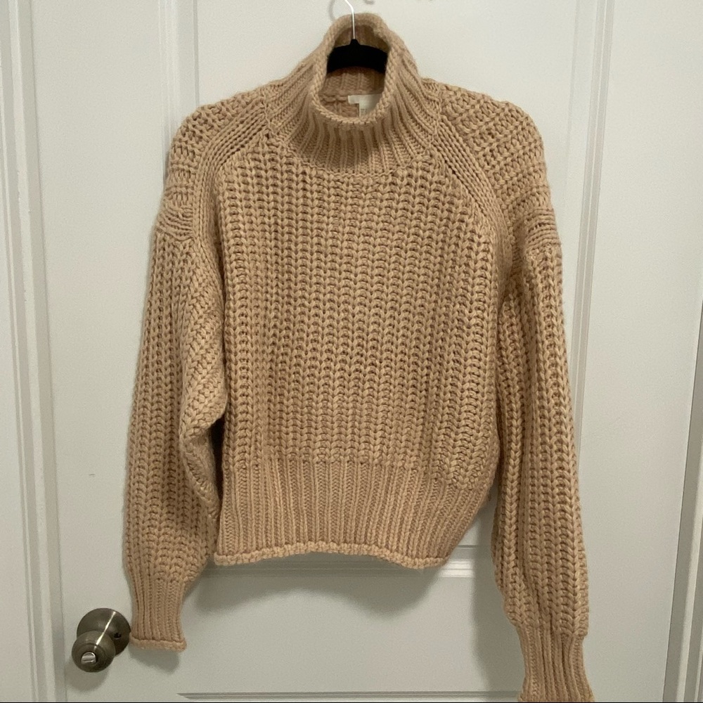 H&M ribbed chunky turtle neck